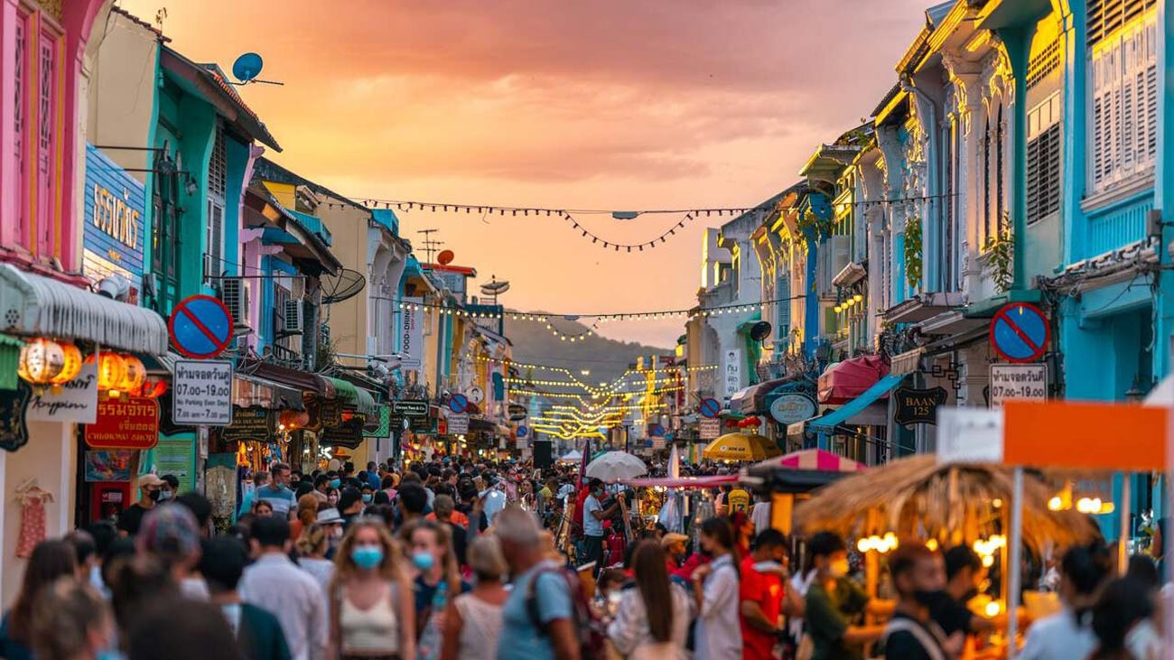 Nghệ thuật tranh tường ở phố cổ Phuket Nghệ thuật tranh tường ở phố cổ Phuket