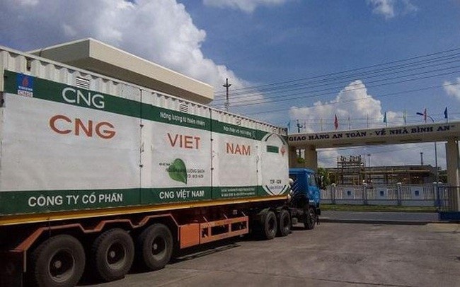 CNG là doanh nghiệp sản xuất và phân phối khí nén thiên nhiên đầu tiên và lớn nhất tại Việt Nam. 