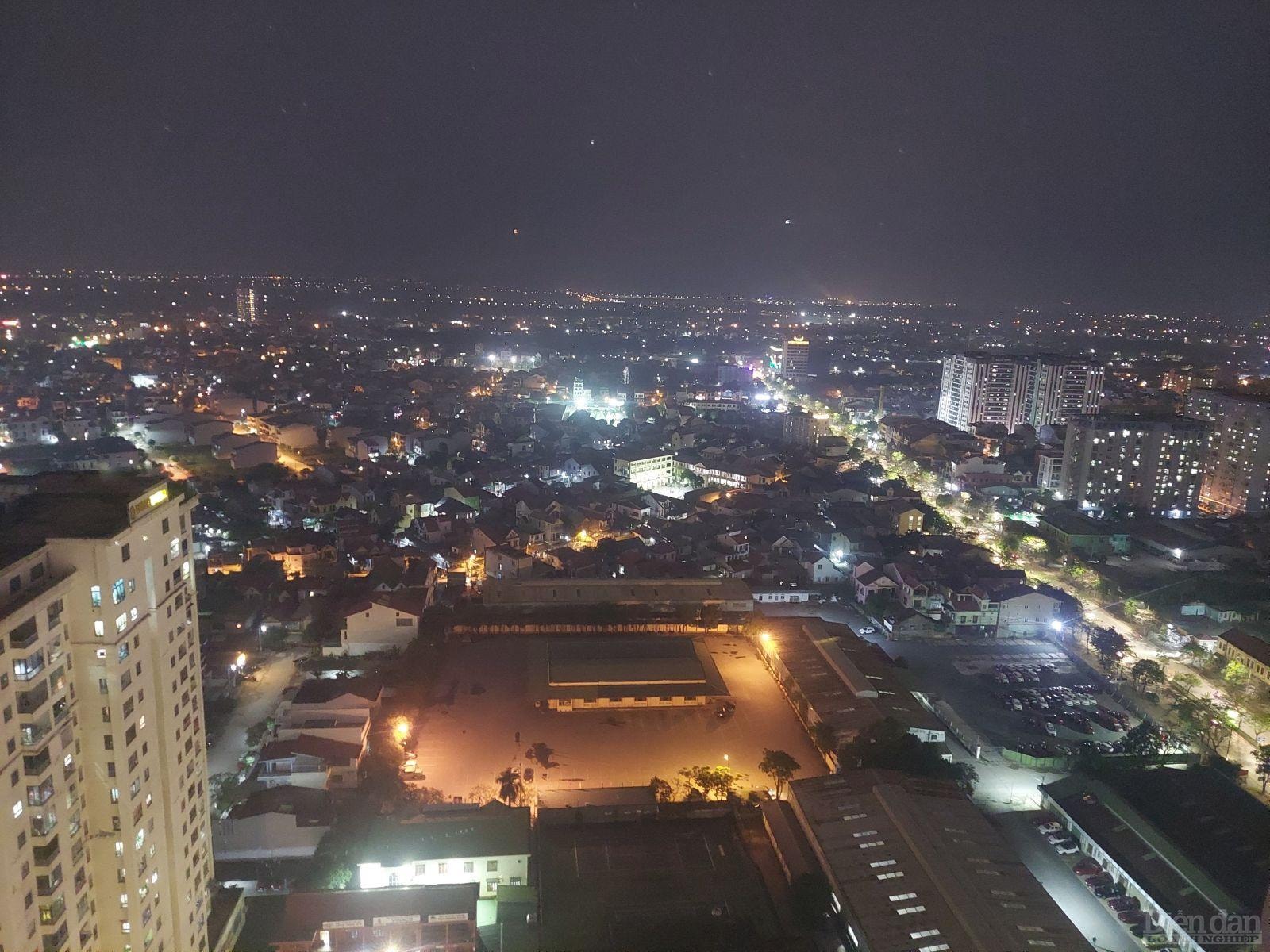 Việc đưa vào hoạt động trung tâm điều hành đô thị thông minh sẽ góp phần tăng tính tương tác giữa người dân, doanh nghiệp với chính quyền, cơ quan chức năng trong vấn đề giải quyết kiến nghị, thắc mắc...