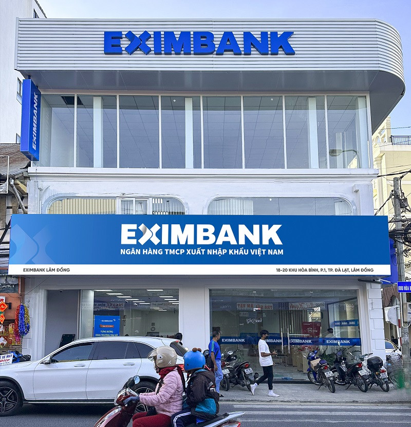 Được thành lập từ năm 2008, sau 15 năm hoạt động, Eximbank Lâm Đồng đã nhận được nhiều sự tín nhiệm và ủng hộ của đông đảo Quý Khánh hàng, đóng góp quan trọng vào sự thành công và phát triển của hệ thống Eximbank 