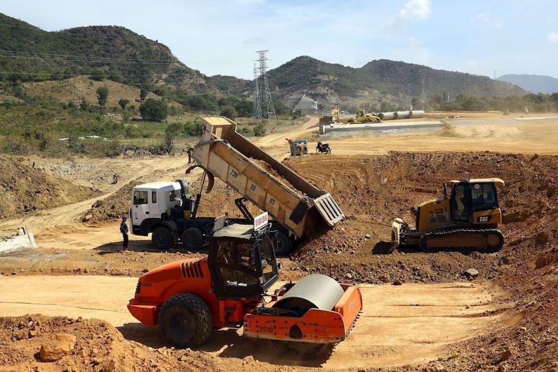 Việc triển khai các dự án thành phần cao tốc Bắc - Nam thời gian qua gặp nhiều khó khăn về GPMB, nguyên vật liệu, giá nhân công và vật liệu lên cao...