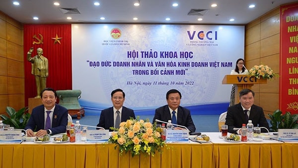 hội thảo khoa học “Đạo đức doanh nhân và văn hóa kinh doanh Việt Nam trong bối cảnh mới”. 