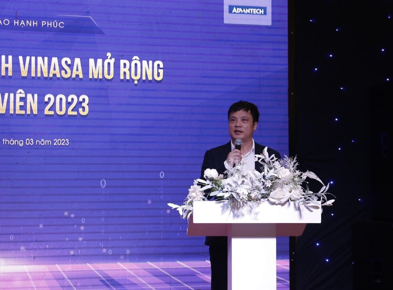 Chủ tịch VINASA Nguyễn Văn Khoa mong muốn doanh nghiệp ICT đoàn kết thực hiện mong muốn xây dựng VietNamtown tại nước ngoài (ảnh: H.L)