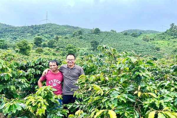 Từ ý tưởng giúp đỡ nông dân quê nhà, chàng trai trẻ đã mang sản phẩm nông nghiệp quê hương di ra thế giới.