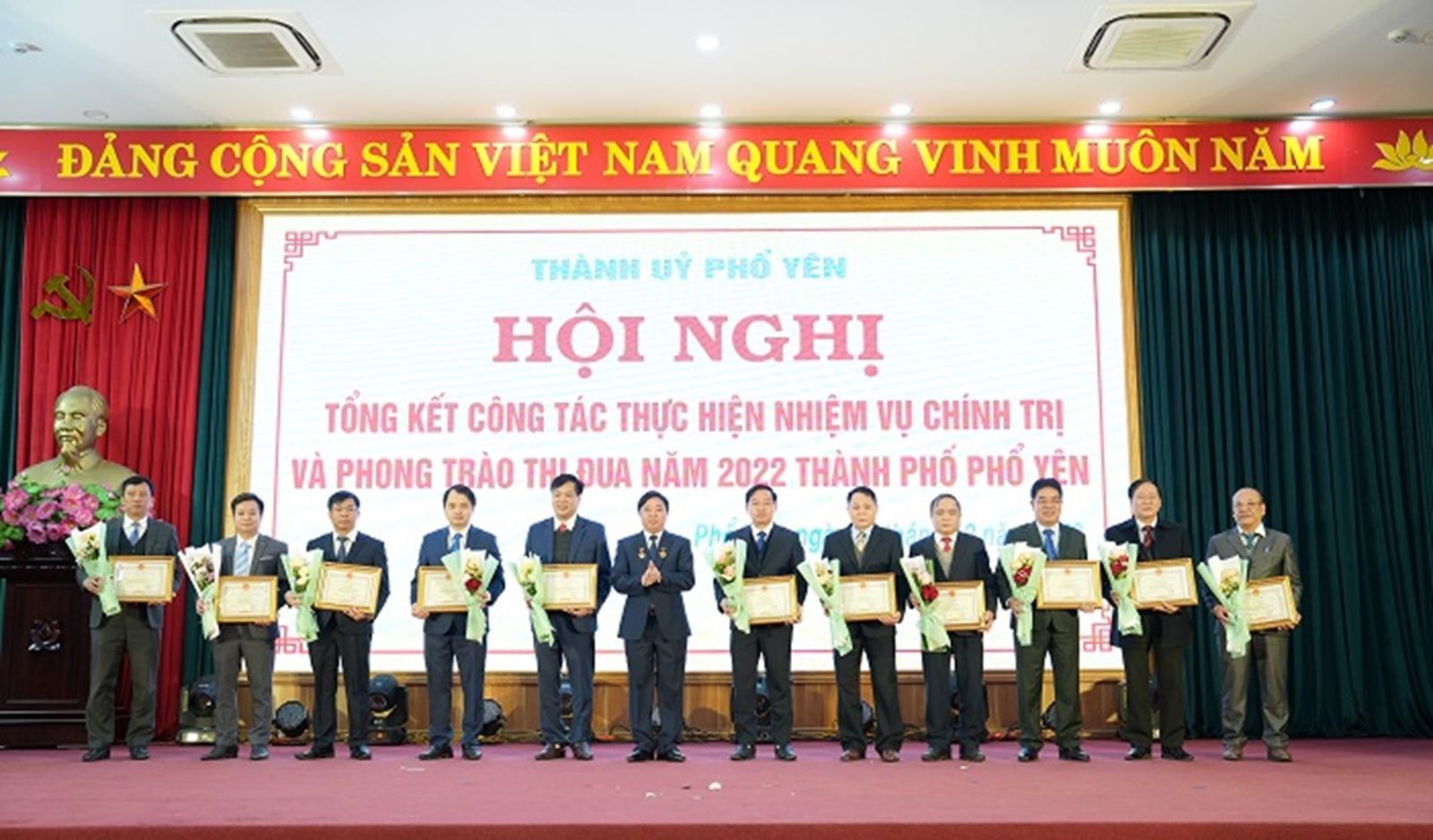 Trong 3 năm liên tiếp (2020, 2021, 2022) Đảng bộ TP Phổ Yên đều được Ban Thường vụ Tỉnh ủy Quyết định công nhận Đảng bộ hoàn thành xuất sắc nhiệm vụ