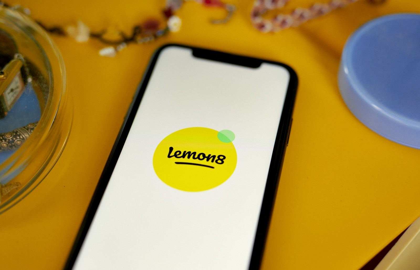 Lemon8 được mô tả là sự giao thoa giữa Instagram và Pinterest