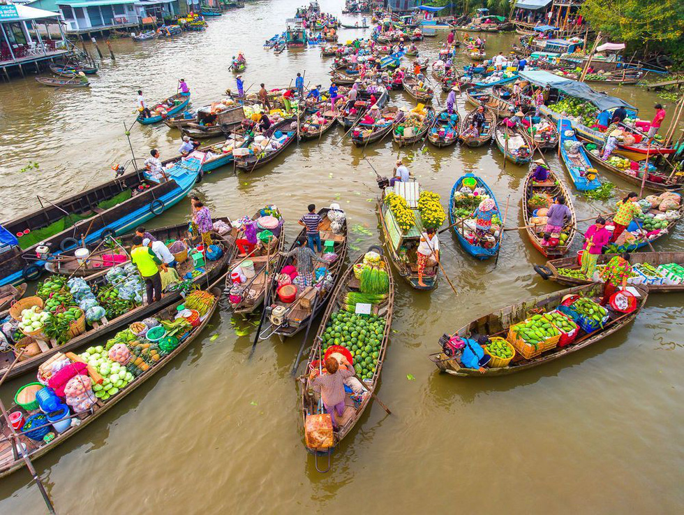 Việt Nam cần lựa chọn hướng đi đúng đắn trong phát triển du lịch văn hóa sao cho phù hợp để có hiệu quả nhất.