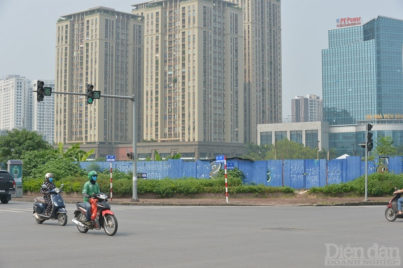 nhiều ý kiến cho rằng, pháp lý và nguồn vốn đang là vấn đề khiến thị trường bất động sản ách tắc - Ảnh minh họa