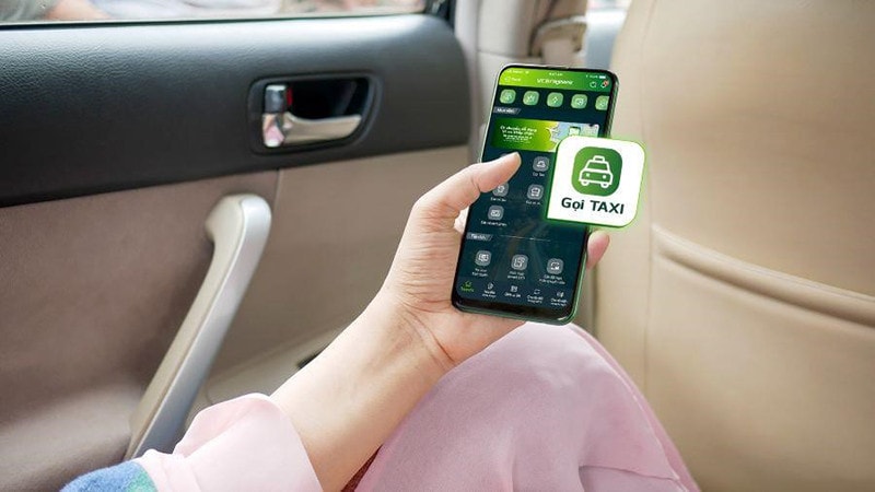 Từ ngày 18/4, VCB Digibank tích hợp thêm dịch vụ Gọi Taxi trên ứng dụng VCB Digibank, giúp khách hàng gọi taxi trên toàn quốc và thanh toán qua ứng dụng ngân hàng số VCB Digibank.