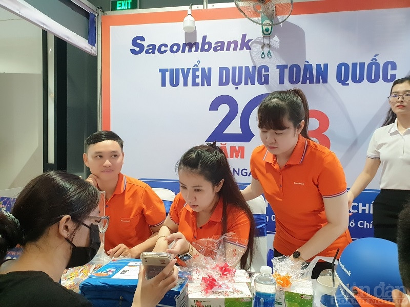 Sacombank tuyển dụng 2023. Ảnh: Lê Mỹ