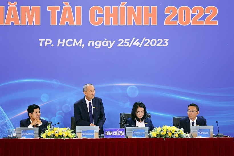 Chủ tọa đoàn Đại hội đồng cổ đông thường niên năm tài chính 2022