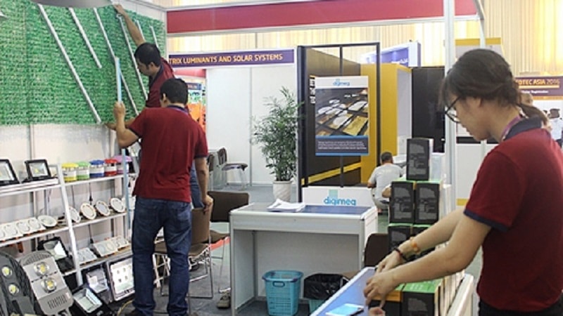 Trong bối cảnh kinh tế nhiều địa phương sụt giảm mạnh do tác động của nền kinh tế thế giới có nhiều biến động phức tạp và bất ổn; lạm phát toàn cầu mặc dù đã hạ nhiệt nhưng vẫn ở mức cao; sự phục hồi chậm và suy giảm nhu cầu tiêu dùng, các doanh nghiệp Nam Định đang gồng mình nỗ lực vượt khó và đạt nhiều kết quả đáng ghi nhận (ảnh minh họa)