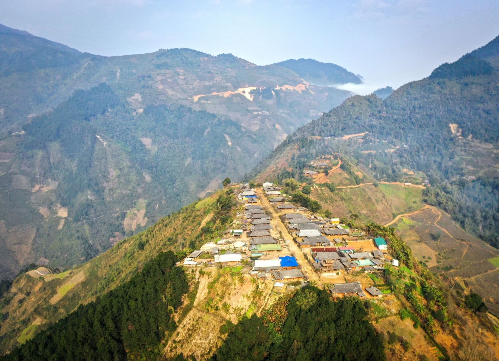  Chòm Cu Vai nhìn từ trên cao xuống.