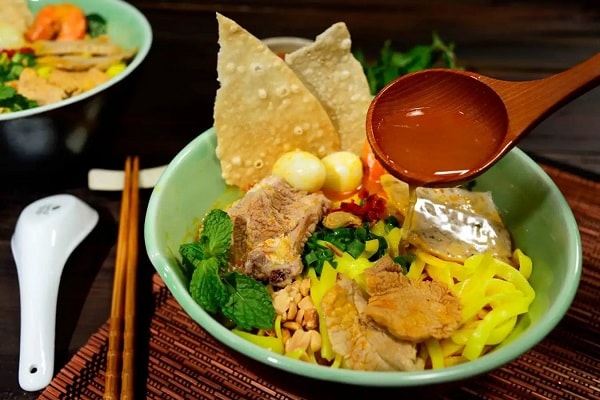 Khách du lịch được trải nghiệm trọn vẹn và nhiều thú vị khi đến với chợ Hàn, Đà Nẵng