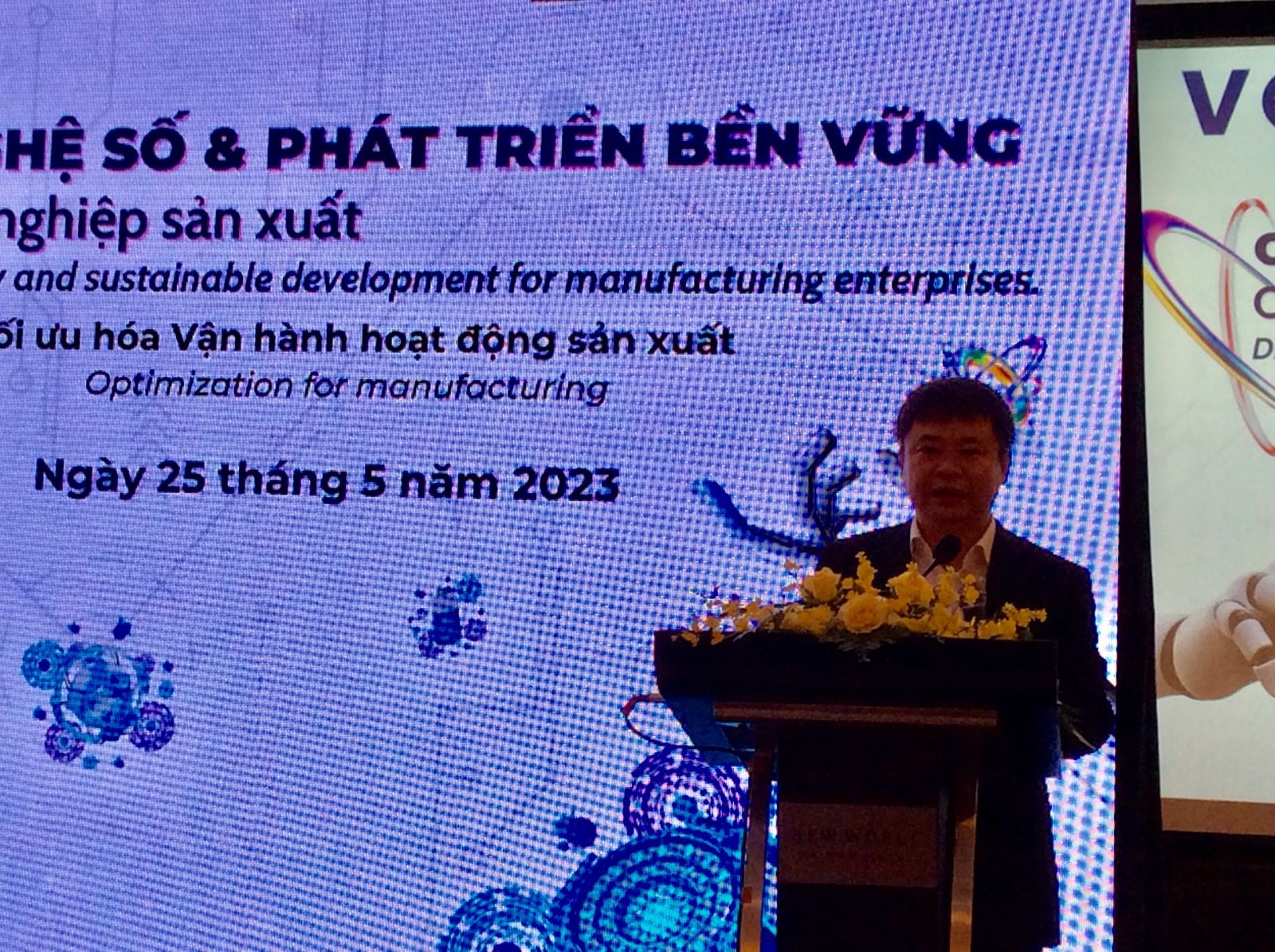 Ông Liêm cho biết, thời gian vừa qua, các chỉ số, đặc biệt là những chỉ số liên quan tới sản xuất kinh doanh, là đáng báo động