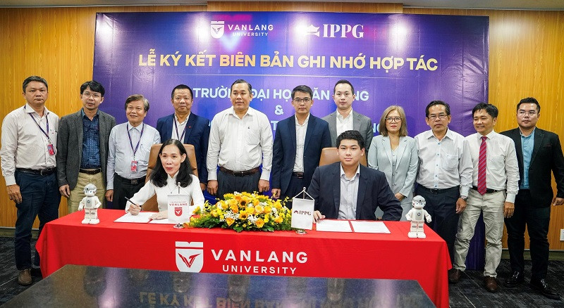 tập đoàn Liên Thái Bình Dương (IPPG) đã ký kết hợp tác cùng Trường Đại học Văn Lang (VLU) phátp/triển chương trình giáo dục Trí tuệ nhân tạo và Robot (AI-Robotics) dành cho cấp Cao đẳng, Đại học, trên toàn quốc. 