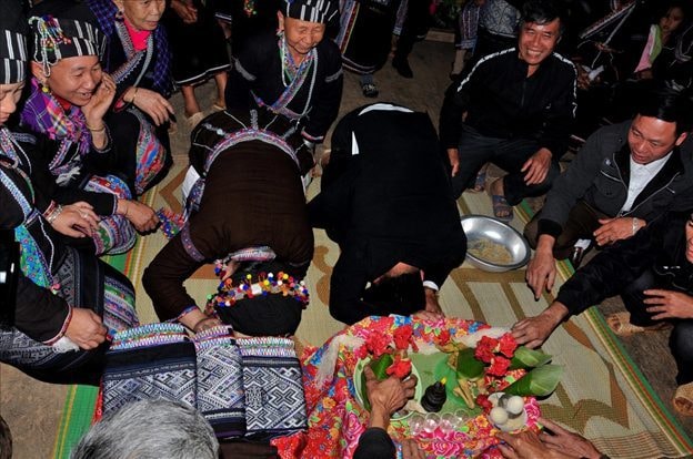 Khám phá nét độc đáo trong đám cưới người Lự