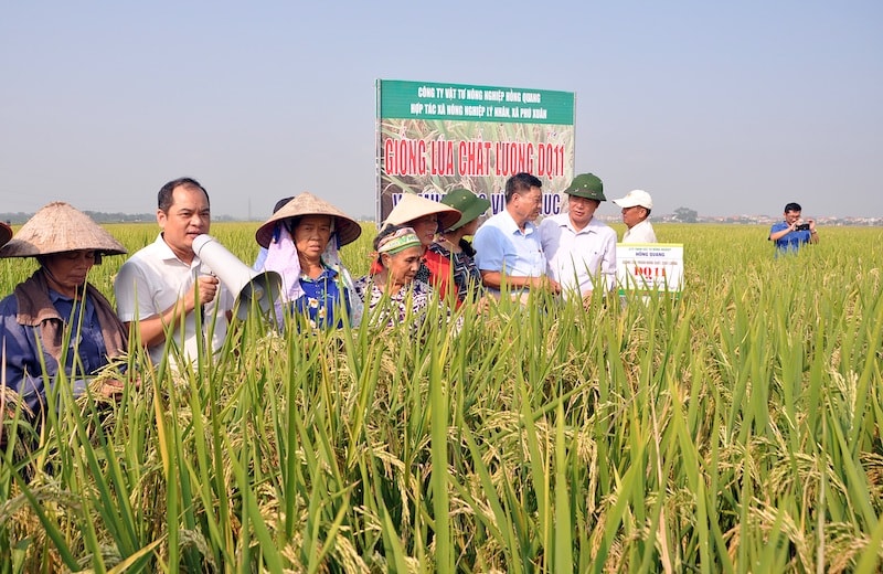 Thủ tướng Chính phủ yêu cầu Bộ NN&PTNT nghiên cứu trình cấp có thẩm quyền ban hành các cơ chế, chính sách, quy định cho việc thực hiện truy xuất nguồn gốc nông sản bằng công nghệ số.