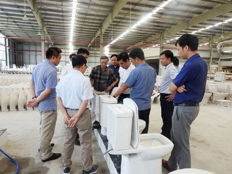 Ngành gốm sứ xây dựng còn lo lắng khi nguồn cung về thị trường nhà bất động sản ở trong tình trạng trầm lắng.p/(ảnh minh họa)