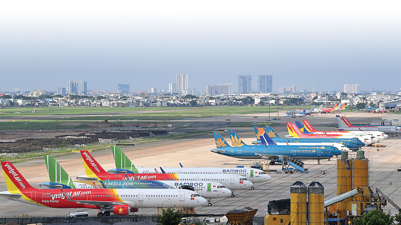 Hiệp hội Vận tải Hàng không Quốc tế (IATA) ngày 5/6 dự báo lượng hành khách di chuyển bằng máy bay trong năm nay sẽ đạt 4,35 tỷ người, bằng 96% so với năm 2019.