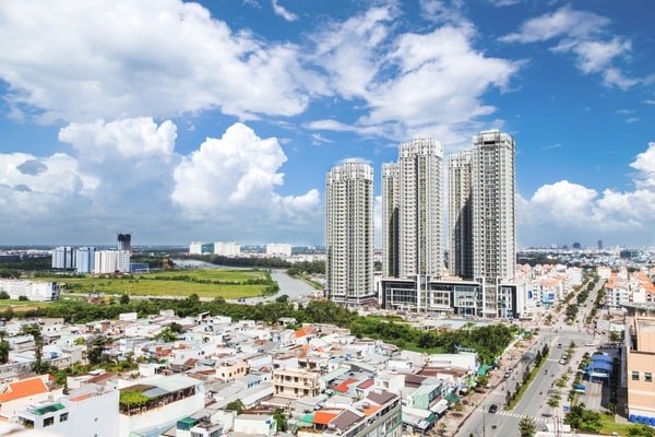 Dựa trên báo cáo mới nhất của UBND TP.HCM, trong danh sách 36 dự án nhà ở theo các công văn do Tổ công tác của Thủ tướng yêu cầu rà soát, đến nay, thành phố đã chỉ đạo giải quyết 16/36 dự án.