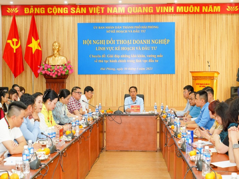 Hội nghị đối thoại tháo gỡ khó khăn cho doanh nghiệp liên quan đến thủ tục đầu tư do Sở Kế hoạch và Đầu tư Hải Phòngp/tổ chức