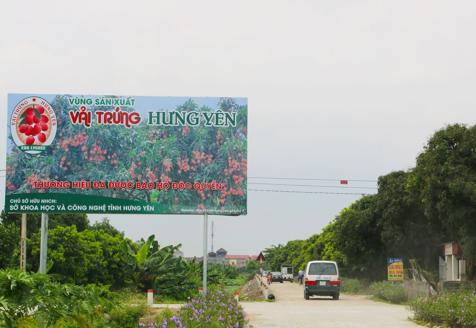 Người dân mong muốn hạ tầng giao thông sẽ được cải thiện hơn trong thời gian tới, đáp ứng nhu cầu vận chuyển hàng hóa đang tăng cao