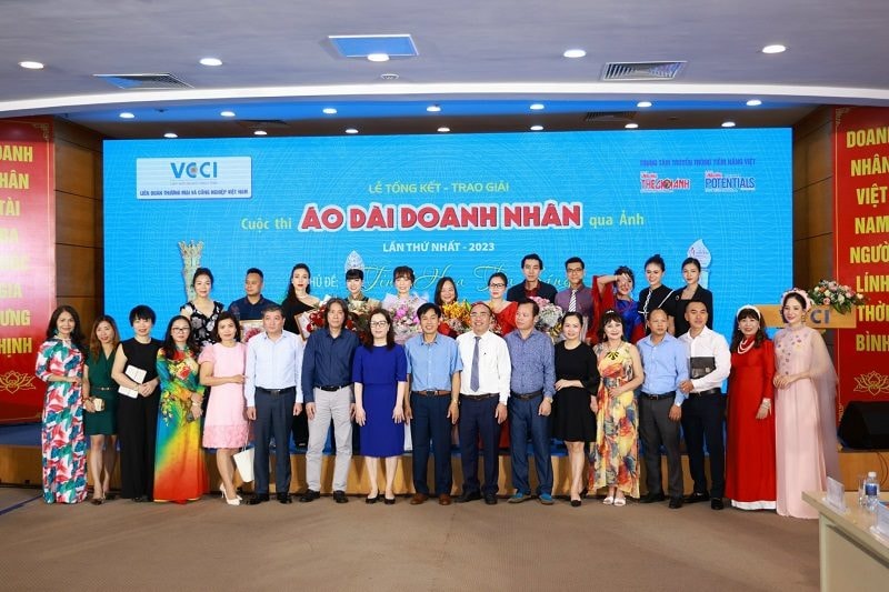 Lễ Tổng kết, trao giải cuộc thi “Áo dài doanh nhân” qua ảnh lần thứ Nhất năm 2023