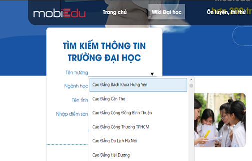 Bạn có thể tra cứu theo địa phương, theo khối, ngành, điểm chuẩn để lựa chọn danh sách trường phù hợp với khả năng của mình. 