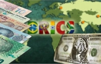 BRICS tung đòn soán ngôi “vua tiền tệ” của USD