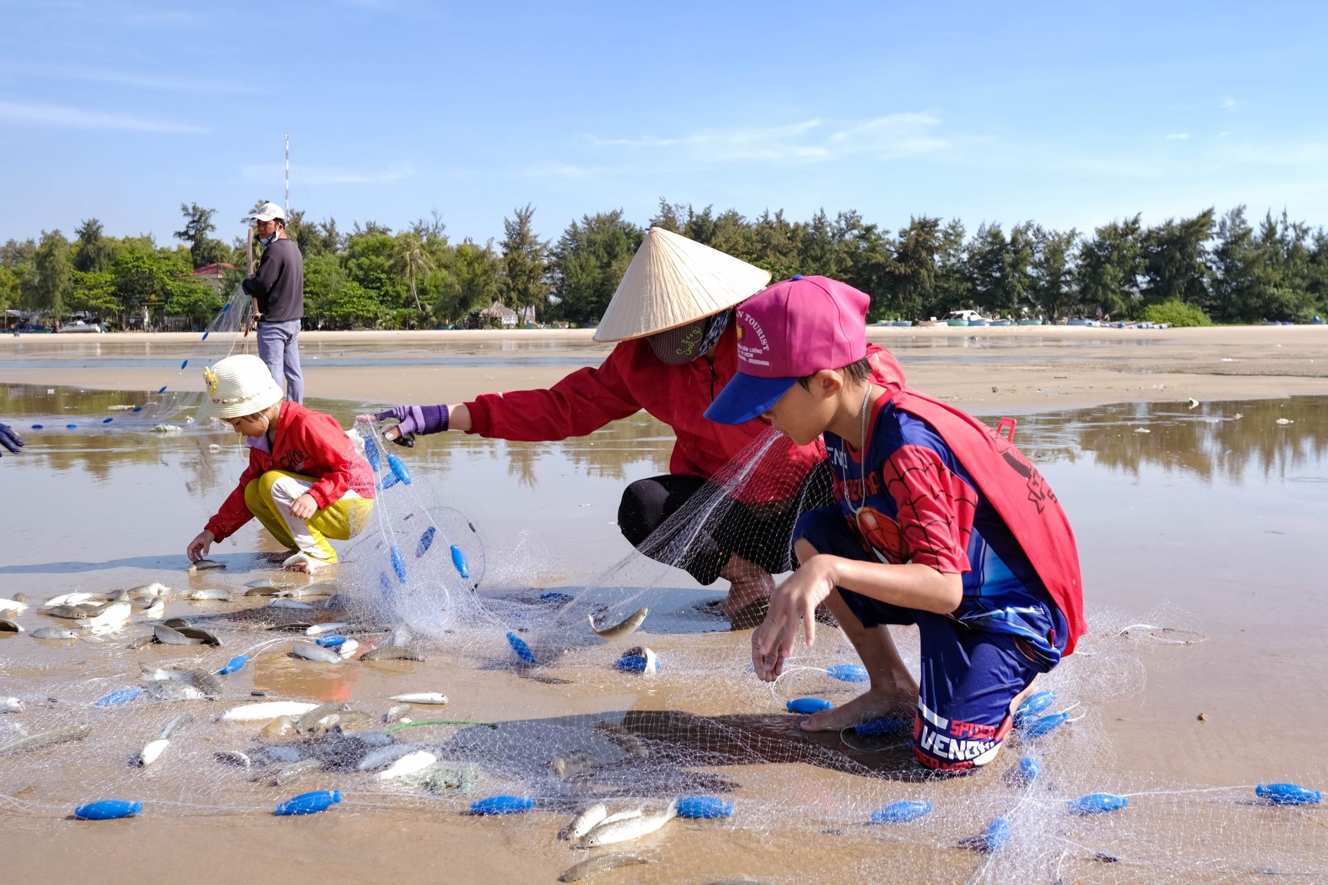 Một ngày lên rừng, xuống biển ở Bình Thuận