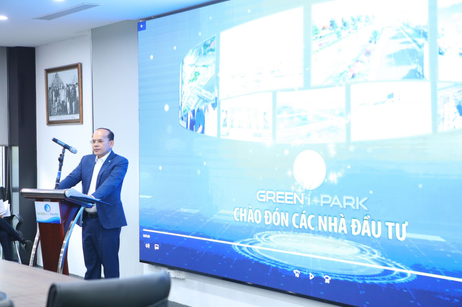 Chủ tịch Công ty CP Green i - Park Nguyễn Minh Hưng phát biểu tại Lế ký kết.