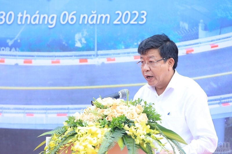 Phó chủ tịch UBND TP Hà Nội Dương Đức Tuấn phát biểu tại buổi lễ.