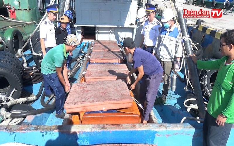 ngày 29/6/2023, Đoàn Trinh sát số 2 (Bộ Tư lệnh Cảnh sát biển Việt Nam) cũng phát bắt giữ và dẫn giải tàu TG 93698 TS đang chở khoảng 60.000 lít dầu D.O 