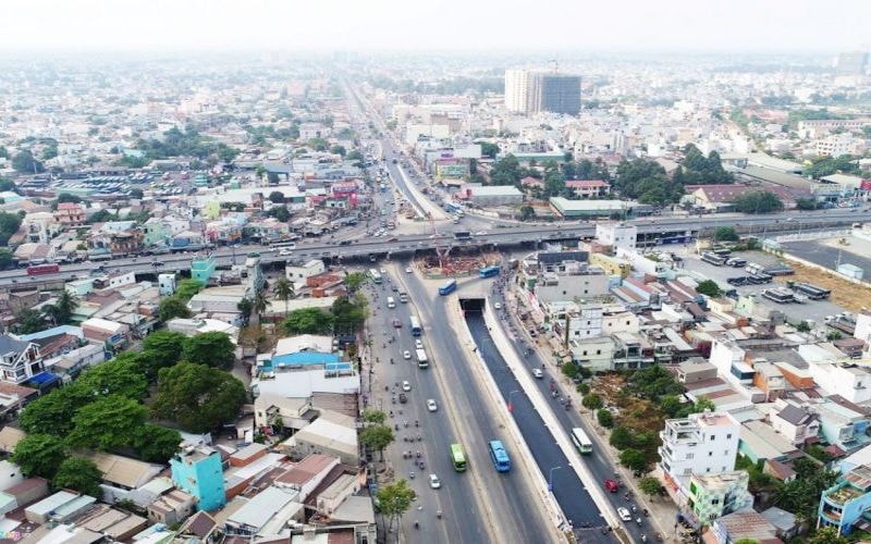 TP.HCM kiến nghị cho phép thành lập mới, chia tách phường đông dân, có tốc độ đô thị hóa nhanh, nhiều dự án trọng điểm.