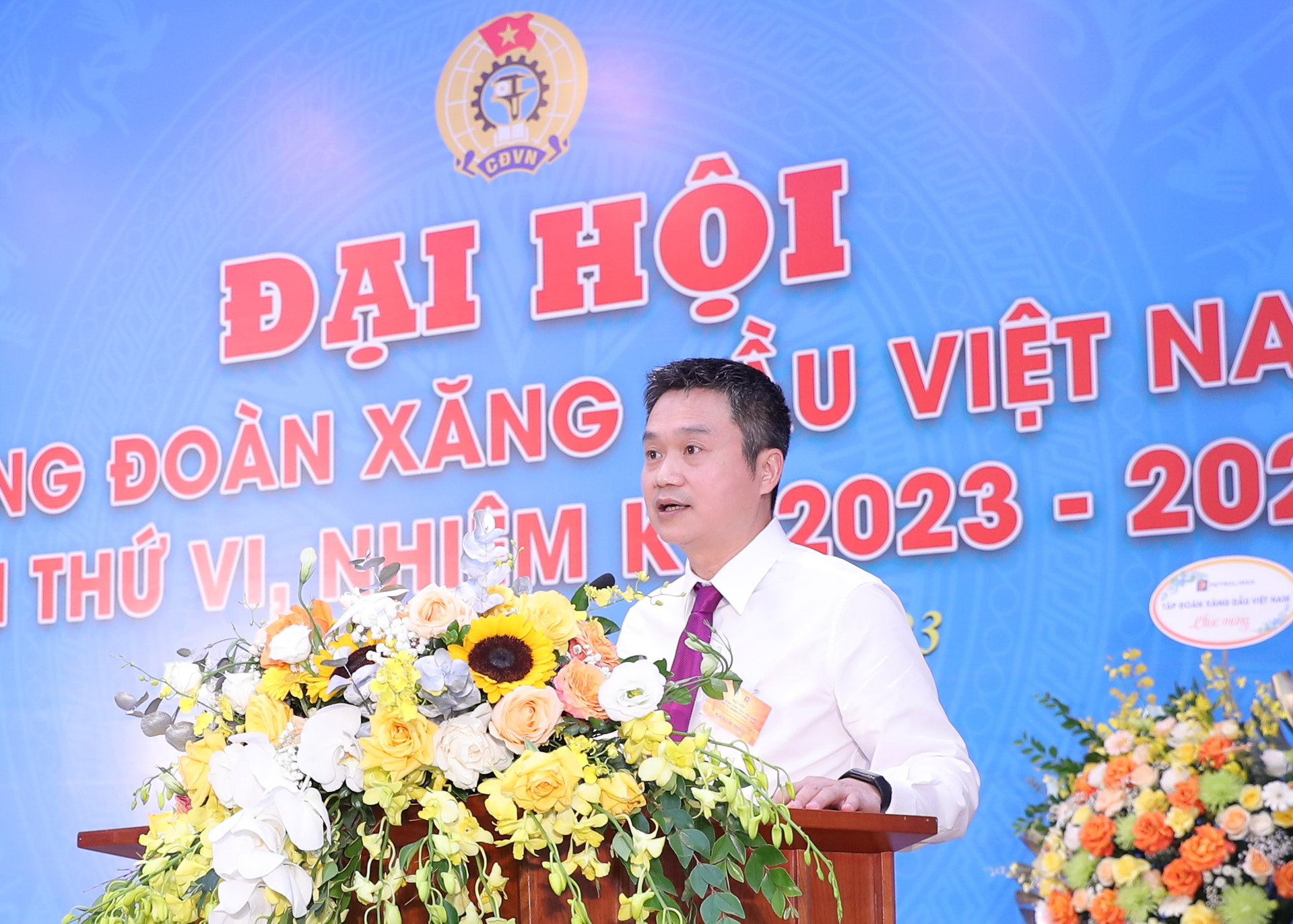 Đồng chí Phạm Văn Thanh - Ủy viên Ban Thường vụ Đảng ủy Khối DNTW, Bí thư Đảng ủy, Chủ tịch HĐQT Petrolimex phát biểu chỉ đạo Đại hội