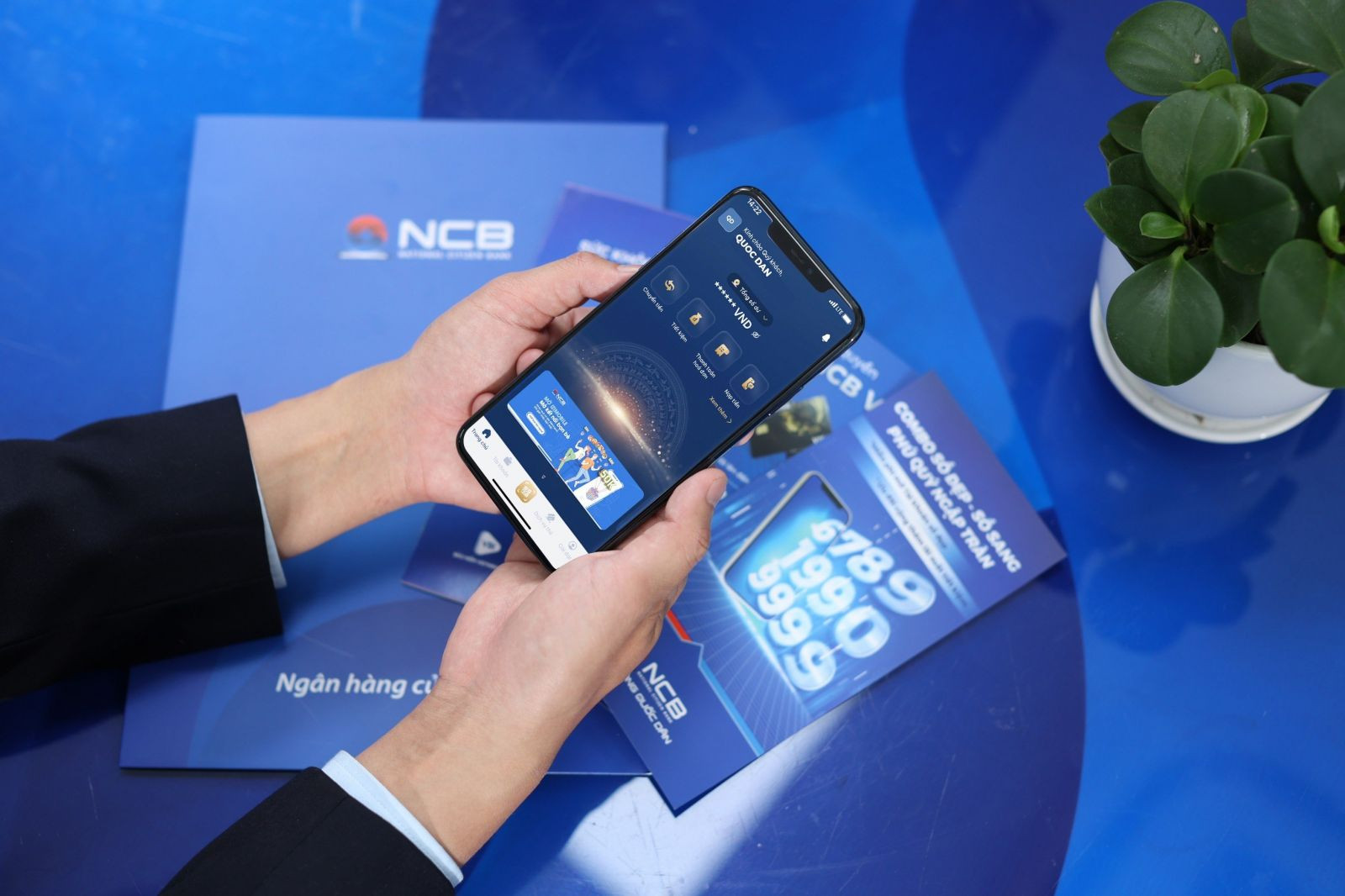 Ứng dụng iziMobile được NCB phát triển thành một “ngân hàng số bỏ túi” tiện lợi