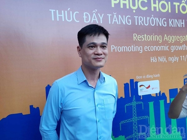 GS.TS. Tô Trung Thành, Trưởng phòng Phòng Quản lý Khoa học Trường Đại học Kinh tế Quốc dân.