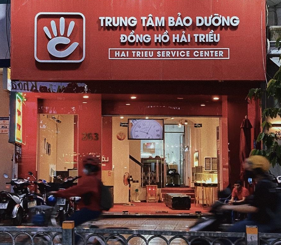 Đồng Hồ Hải Triều miệt mài xây dựng lợi thế riêng của mình trong ngành đồng hồ mà các đối thủ khó bắt kịp