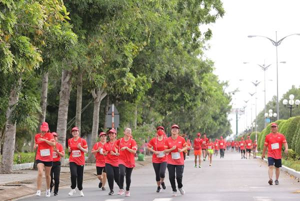 Đông đảo thành viên nhiệt tình tham gia Sự kiện Kết Nối Dai-ichi Life Cung Đường Yêu Thương 2023p/