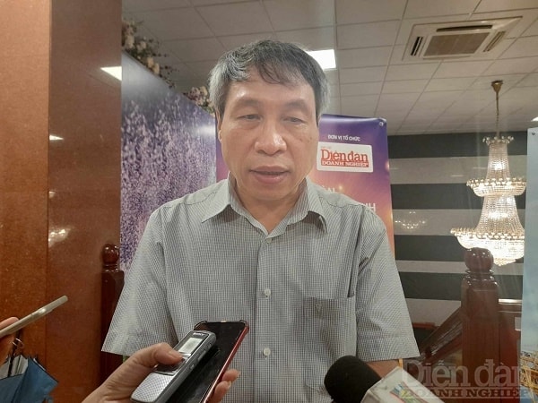 PGS.TS Bùi Quang Tuấn, Viện trưởng Viện Kinh tế Việt Nam.