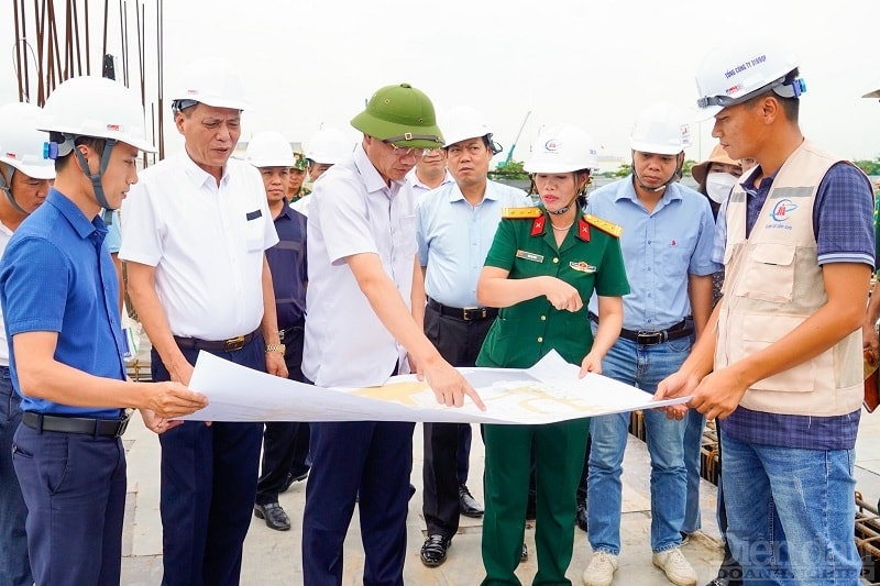 Lãnh đạo TP Hải Phòng thực địa kiểm tra tiến độ triển khai các Dự án tại KĐT Bắc sông Cấm