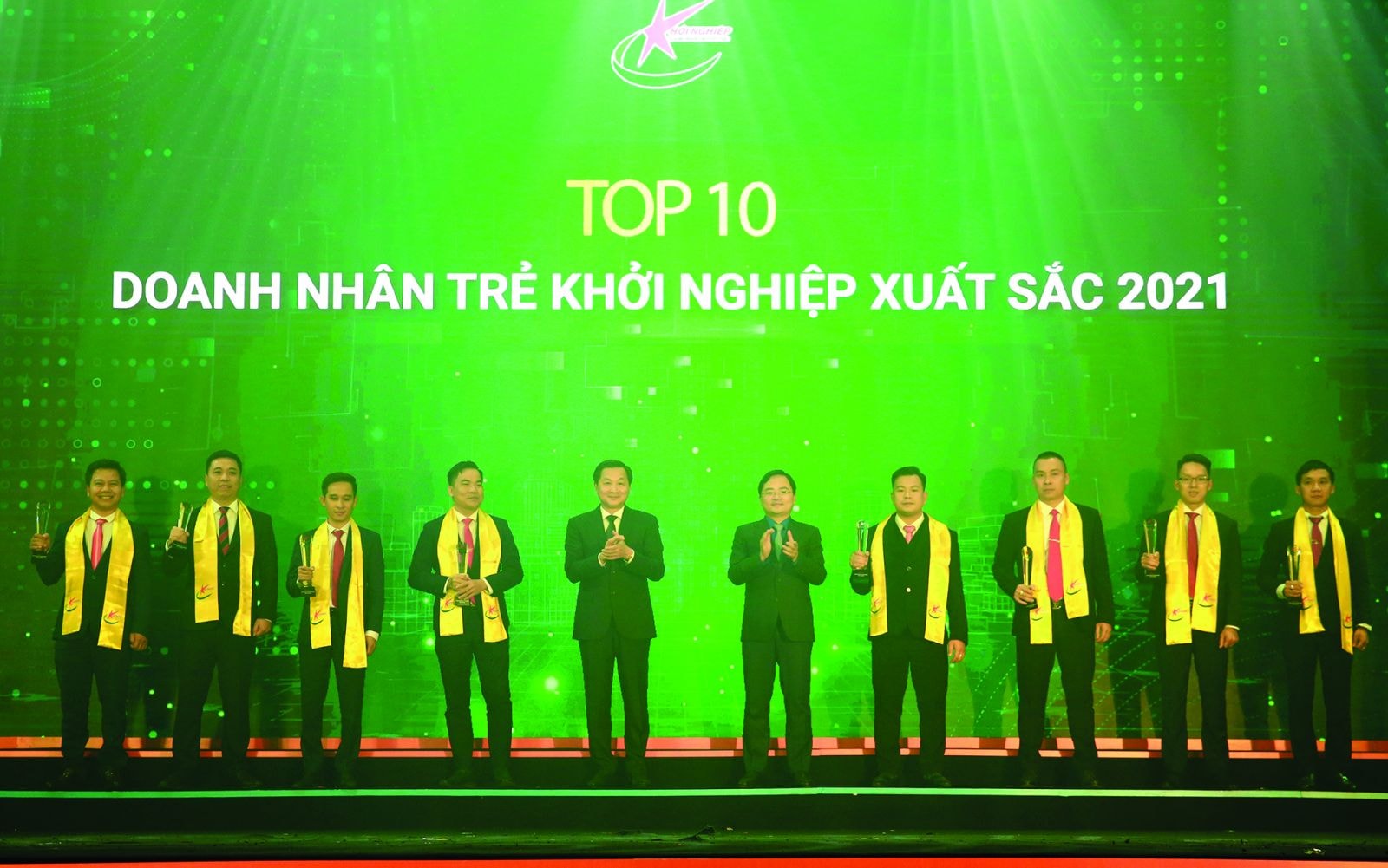  Năm 2021, T.Ư Hội LHTN Việt Nam, T.Ư Hội Doanh nhân trẻ Việt Nam vinh danh 86 Doanh nhân trẻ khởi nghiệp xuất sắc 2021, trong đó, 10 ứng viên xuất sắc nhất được trao danh hiệu TOP10