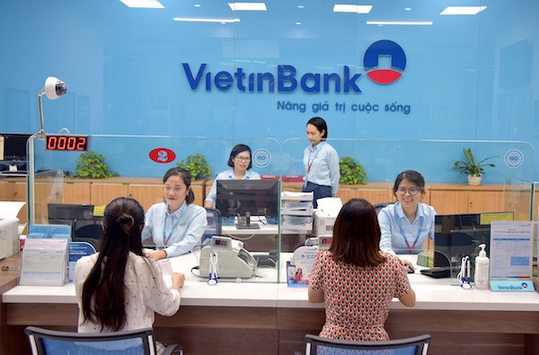 VietinBank gia tăng quy mô gói ưu đãi lãi suất dành cho doanh nghiệp vừa và nhỏ (SME) SME UP lên 15.000 tỷ đồng và điều chỉnh giảm lãi suất cho vay chỉ từ 6,8%/năm.