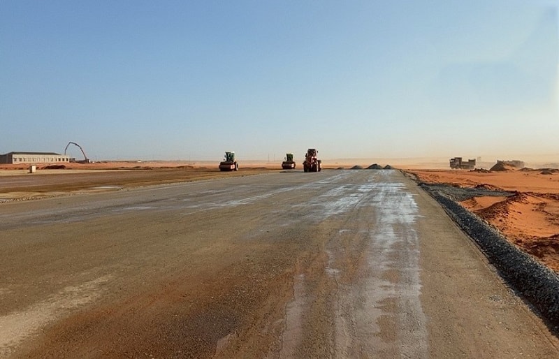 Tracodi đang thi công đường lăn sân bay Phan Thiết