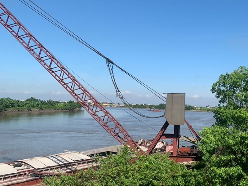 Xây dựng mố cẩu sát chân đê sông tả Trà Lý, thuộc địa bàn xã Thái Phúc (Ảnh: Báo Thái Bình)