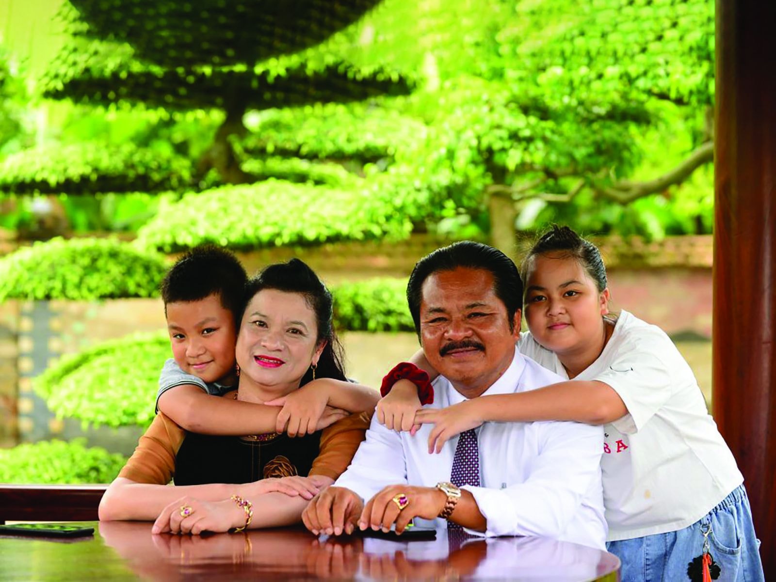  Gia đình ông Lê Văn Dũngp/- Công ty Dũng Tân