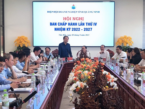 Ông Nguyễn Quang Vinh, Phó Chủ tịch Liên đoàn Thương mại và Công nghiệp Việt Nam đánh giá cao việc đồng hành của chính quyền tỉnh Quảng Ninh với cộng đồng doanh nghiệp