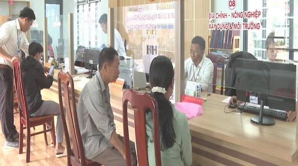 Quy định đánh giá, xác định Chỉ số cải cách hành chính (CCHC) trên địa bàn tỉnh Đắk Nông nhằm đảm bảo việc theo dõi, đánh giá một cách thực chất, khách quan và công bằng kết quả thực hiện công tác CCHC hằng năm của các sở, ban, ngành; UBND các huyện, thành phố Gia Nghĩa và UBND các xã.
