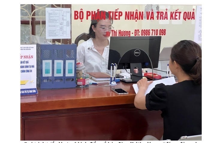 Tiếp nhận hồ sơ tại bộ phận một cửa sở Tài nguyên và Môi trường Điện Biên.